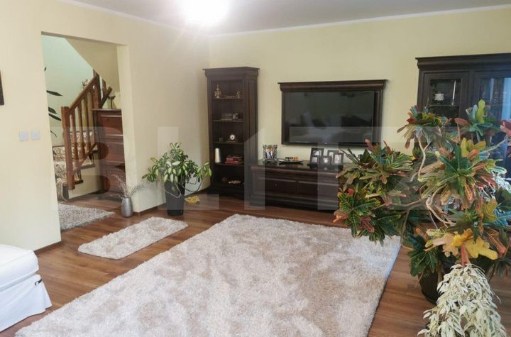 Vilă - 3 camere de vanzare SFANTU ILIE - Suceava anunturi imobiliare Suceava