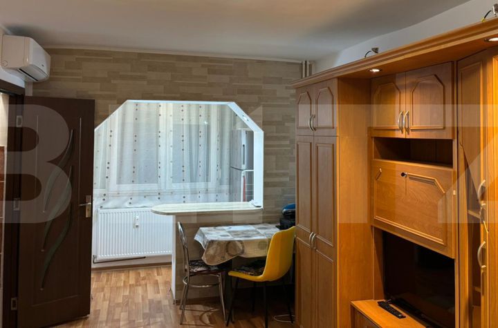 Garsonieră de vanzare CONFECTII - Arad anunturi imobiliare Arad