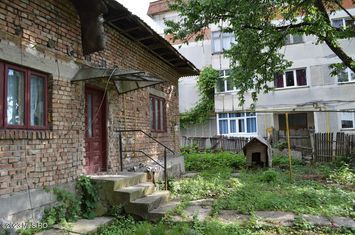 Casă - 3 camere de vanzare CENTRU - Arges anunturi imobiliare Arges