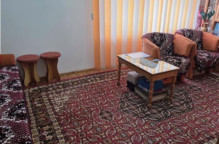 Apartament 2 camere de vanzare CENTRU - Prahova anunturi imobiliare Prahova