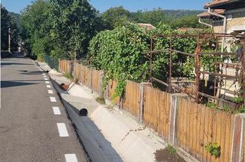 Casă - 3 camere de vanzare BUNESTI - Valcea anunturi imobiliare Valcea