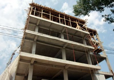 Sa cumpar un apartament aflat in constructie?