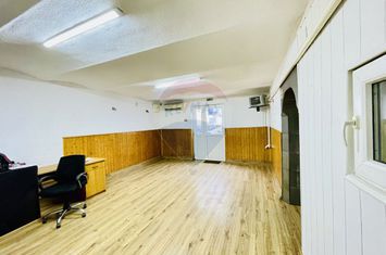 Spațiu comercial de vânzare – Central, Cisnădie | 42 mp | anunturi imobiliare Sibiu