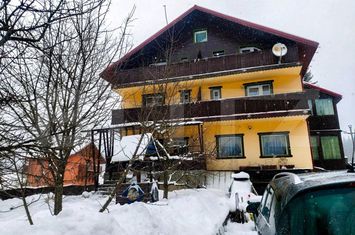 Vilă - 8 camere de vanzare BRASOV - Brasov anunturi imobiliare Brasov