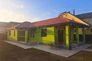 Casă - 3 camere de vanzare BORS  - Bihor anunturi imobiliare Bihor