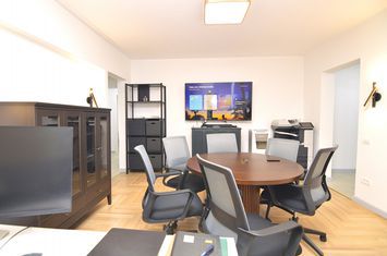 Apartament 3 camere de vanzare UNIRII - Bucuresti anunturi imobiliare Bucuresti