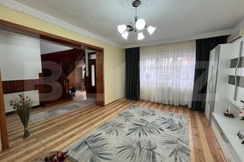 Vilă - 9 camere de vanzare CETATE - Alba anunturi imobiliare Alba