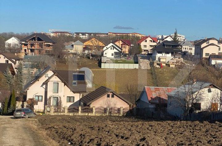 Teren de vanzare SUCEAVA - Suceava anunturi imobiliare Suceava