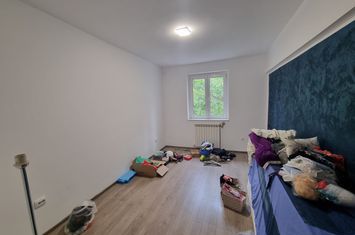 Apartament 2 camere de vanzare AVIATORI - Bacau anunturi imobiliare Bacau