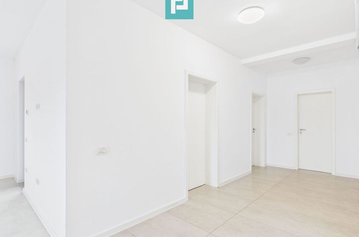 Apartament cu 2 camere, terasă generoasă – Moșnița anunturi imobiliare Timis