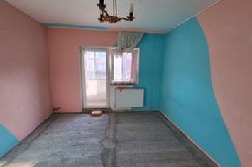 Apartament 2 camere de vanzare BUZIASULUI - Timis anunturi imobiliare Timis