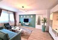 700 €, Apartament 2 camere