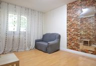 350 €, Garsonieră