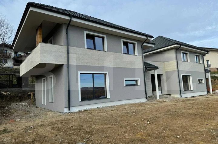 Vilă - 4 camere de vanzare FELEACU - Cluj anunturi imobiliare Cluj