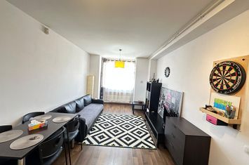 Apartament 2 camere Blvd Ferdinand Iulia Hasdeu anunturi imobiliare Bucuresti