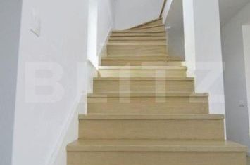 Vilă - 5 camere de vanzare FLORESTI - Cluj anunturi imobiliare Cluj