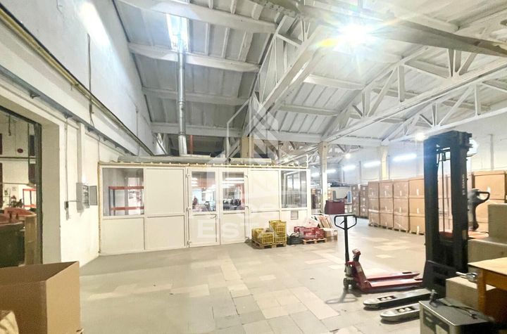 Hala industriala cu panouri solare 100kW- zona Aradul Nou anunturi imobiliare Arad