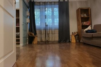 Dorobanti Capitale, vanzare vila S+P+2+Pod, an constructie 1938, 575 mp construiti, teren 270 mp, anunturi imobiliare Bucuresti