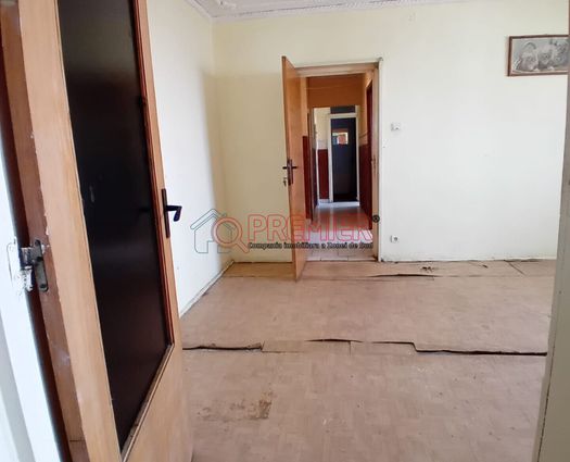 Apartament 3 camere Oltenitei, 69 mp