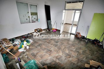 Spatiu comercial si birou 100 mp. anunturi imobiliare Mures