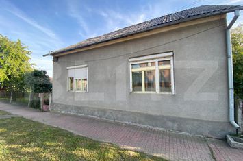 Casă - 4 camere de vanzare BECLEAN - Bistrita-Nasaud anunturi imobiliare Bistrita-Nasaud