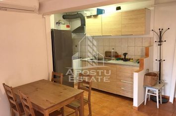 Apartament cu 3 camere DECOMANDAT zona Gheorghe Lazar anunturi imobiliare Timis