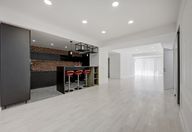 365.000 €, Apartament 3 camere