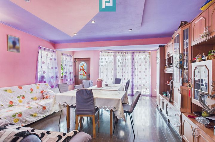 Casă individuală în Săcălaz - 2063 mp teren anunturi imobiliare Timis