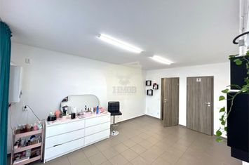Spațiu comercial de inchiriat CALEA SURII MICI - Sibiu anunturi imobiliare Sibiu
