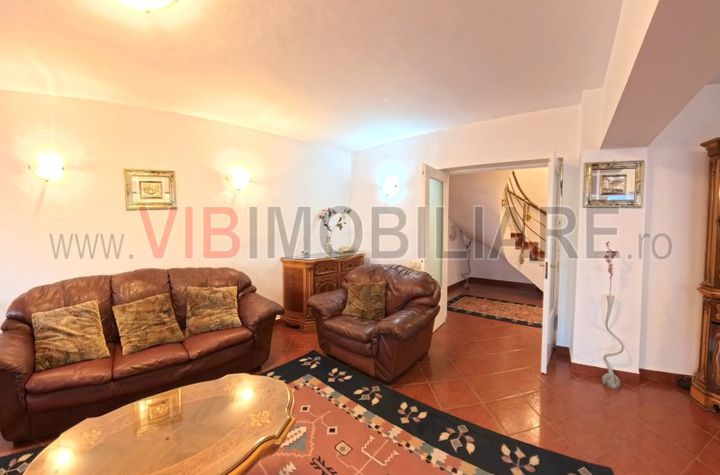 Bd Unirii Apartament de Lux  3 camere Tip Duplex Centrala anunturi imobiliare Bucuresti