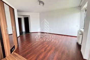 Apartament cu doua camere in zona Girocului, loc de parcare anunturi imobiliare Timis
