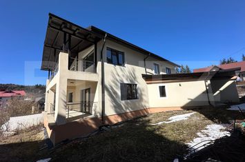 Vilă - 6 camere de vanzare PREDEAL - Brasov anunturi imobiliare Brasov