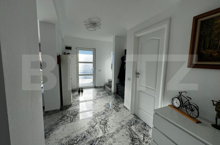 Vilă - 4 camere de vanzare CETATE - Alba anunturi imobiliare Alba