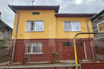 Casă - 4 camere de vanzare HUNEDOARA - Hunedoara anunturi imobiliare Hunedoara