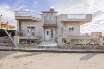 Casă individuală colț în Galipsos, 150 mp, teren 753 mp anunturi imobiliare Grecia
