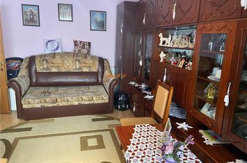 Apartament 2 camere de vanzare OBOR - Vrancea anunturi imobiliare Vrancea