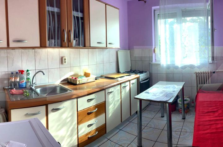 Garsonieră de vanzare ROGERIUS - Bihor anunturi imobiliare Bihor