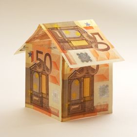 Recuperarea TVA din imobiliare aduce 7.000 de români la Fisc