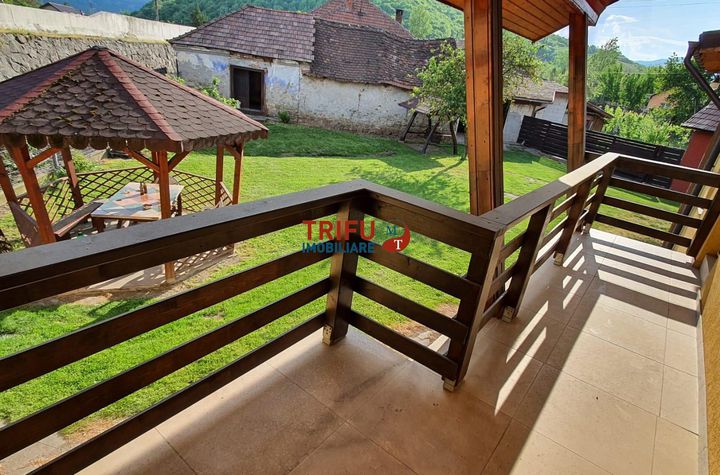 Vilă - 3 camere de vanzare CENTRAL - Alba anunturi imobiliare Alba