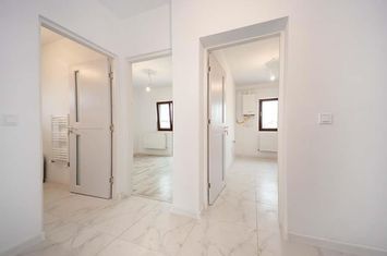 Apartament 2 camere de vanzare LUNCA CETATUII - Iasi anunturi imobiliare Iasi