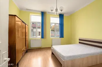 CAROL - REGINA MARIA, APARTAMENT RENOVABIL 80 MP TOTAL, ETAJ 1! anunturi imobiliare Bucuresti