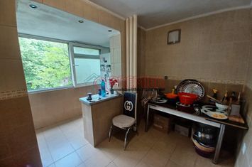 Piata Sudului - Nitu Vasile vanzare apartament 3 camere anunturi imobiliare Bucuresti