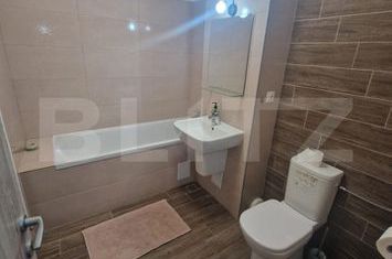 Apartament 3 camere de vanzare TRACTORU - Brasov anunturi imobiliare Brasov
