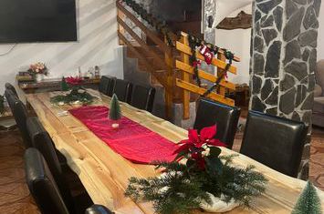 Vilă - 7 camere de inchiriat BRAN - Brasov anunturi imobiliare Brasov