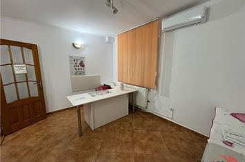 Apartament 2 camere de vanzare CENTRAL - Vrancea anunturi imobiliare Vrancea