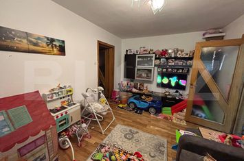 Apartament 2 camere de vanzare ALEEA TRANDAFIRILOR - Dambovita anunturi imobiliare Dambovita