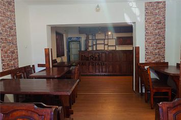 Casă - 4 camere de vanzare BUCES - Hunedoara anunturi imobiliare Hunedoara