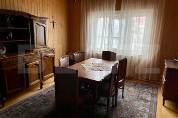 Vilă - 8 camere de vanzare RADAUTI - Suceava anunturi imobiliare Suceava
