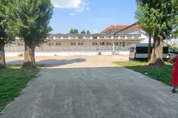 HALA DEPOZITARE//COMPARTIMENTATA// ZONA BARIERA BUCURESTI anunturi imobiliare Prahova