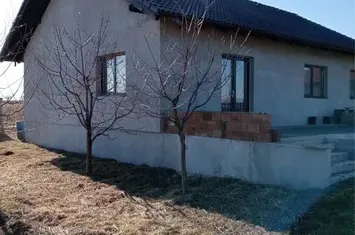 Casă - 3 camere de vanzare SANPETRU - Brasov anunturi imobiliare Brasov